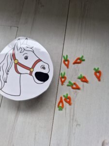 Rust tijdens Sinterklaas: zo pak je overprikkeling aan bij jonge kinderen