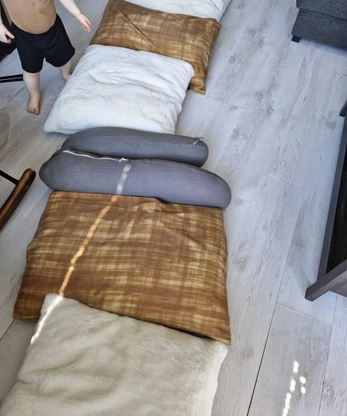 Zo stimuleren activiteiten de ontwikkeling van je baby en dreumes met praktische voorbeelden